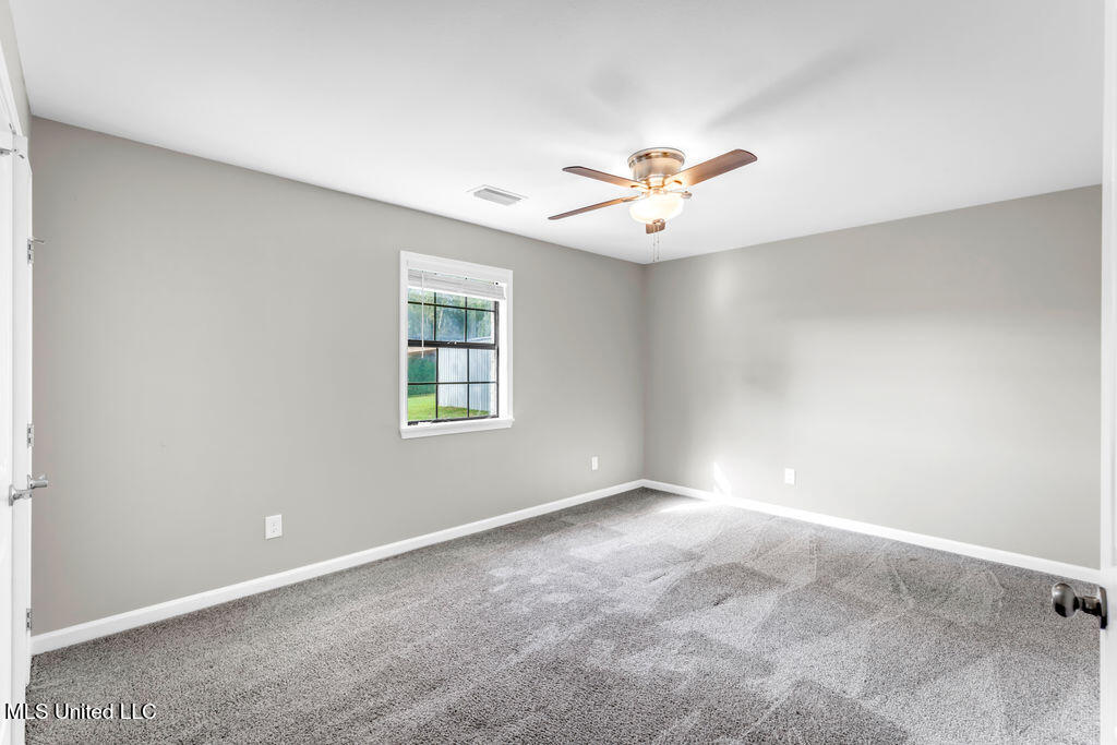 8012 Coleman Homestead Road Moss Point, MS 39562 - Photo 18 of 53 8012ColemanHomesteadRd-24