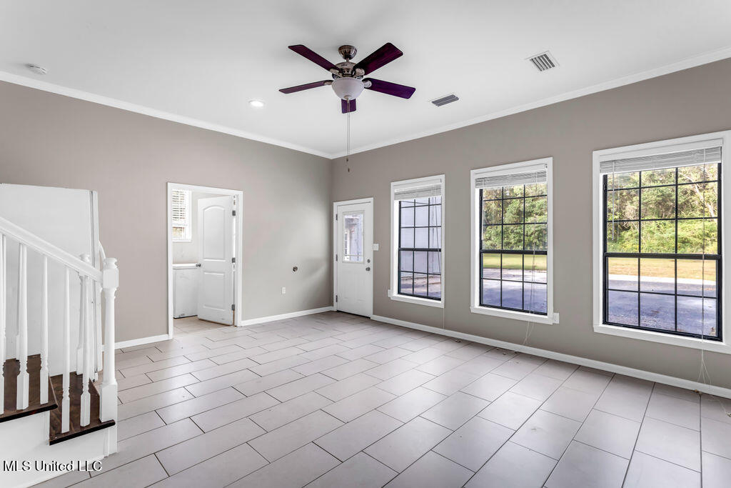 8012 Coleman Homestead Road Moss Point, MS 39562 - Photo 22 of 53 8012ColemanHomesteadRd-28