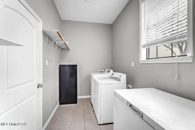 $389,000 | 8012 Coleman Homestead Road, Moss Point, MS 39562