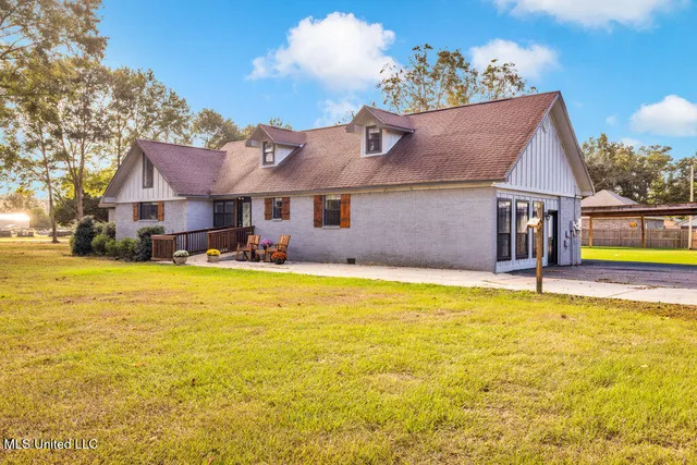 $389,000 | 8012 Coleman Homestead Road, Moss Point, MS 39562