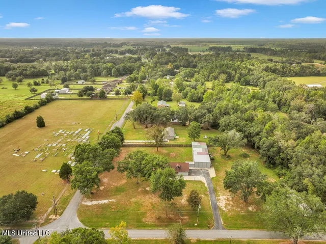 $389,000 | 8012 Coleman Homestead Road, Moss Point, MS 39562