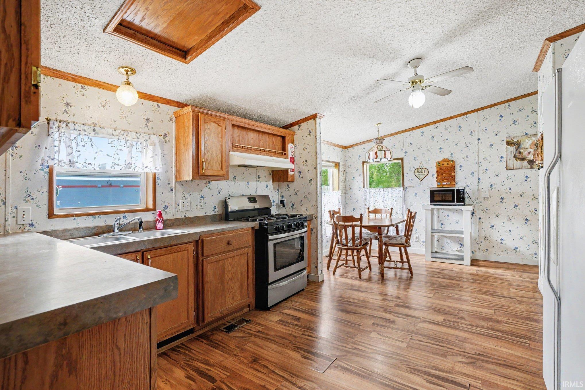 203 Apollo Street Bristol, IN 46507 - Photo 6 of 15