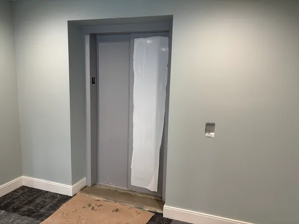 $2,500 | 1391 Main Street, Unit 201, Walpole, MA 02081