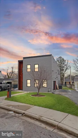 $4,000 | 3145 Baybriar Road, Dundalk, MD 21222