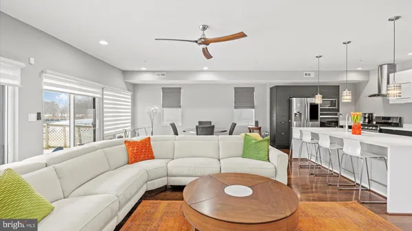 $4,000 | 3145 Baybriar Road, Dundalk, MD 21222