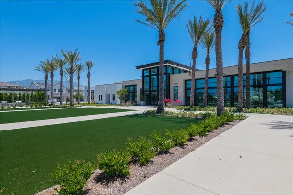 $1,690,000 | 111 Fremont, Lake Forest, CA 92630