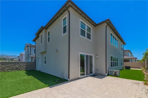 $1,690,000 | 111 Fremont, Lake Forest, CA 92630
