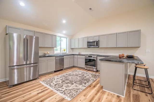 $263,000 | 255 Second Creek Road, Five Points, TN 38457