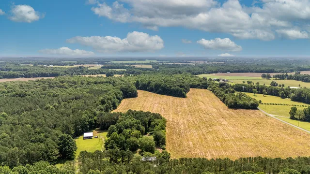 $263,000 | 255 Second Creek Road, Five Points, TN 38457