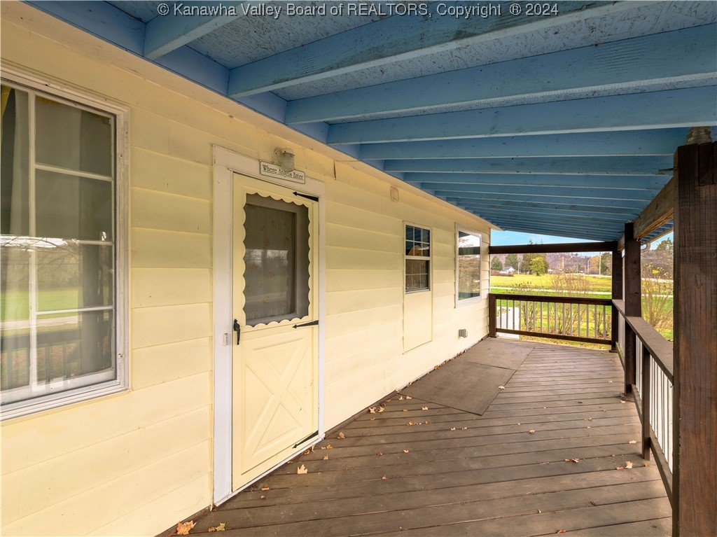 19435 Winfield Road Fraziers Bottom, WV 25082 - Photo 8 of 41 Gallery Image 8