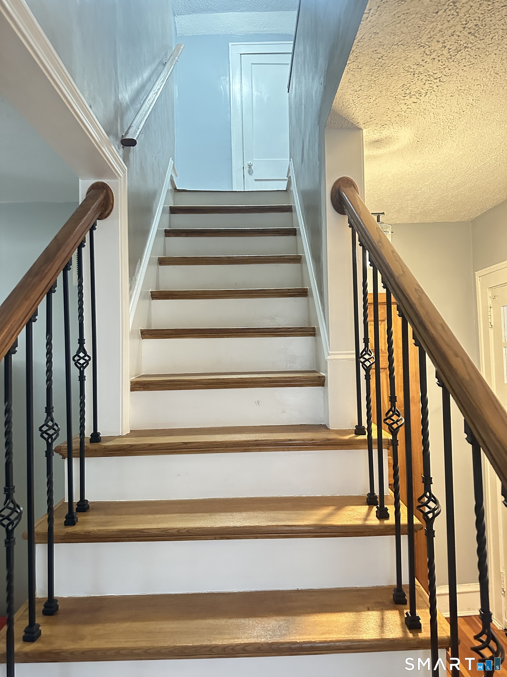 83 Faneuil Street Windsor, CT 06095 - Photo 6 of 14 a view of entryway