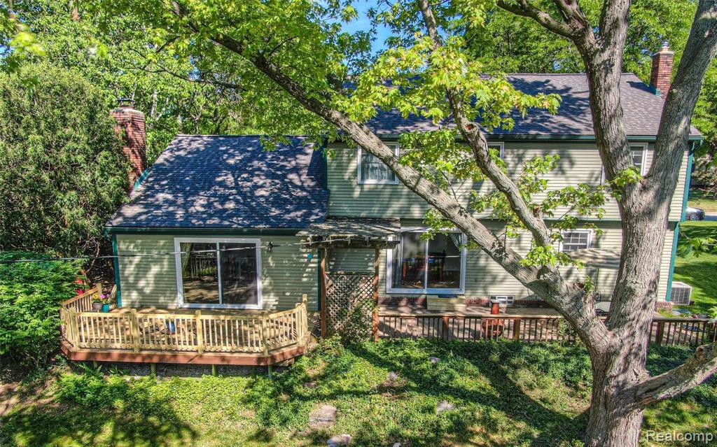 741 Rutgers Road Rochester Hills, MI 48309 - Photo 6 of 37