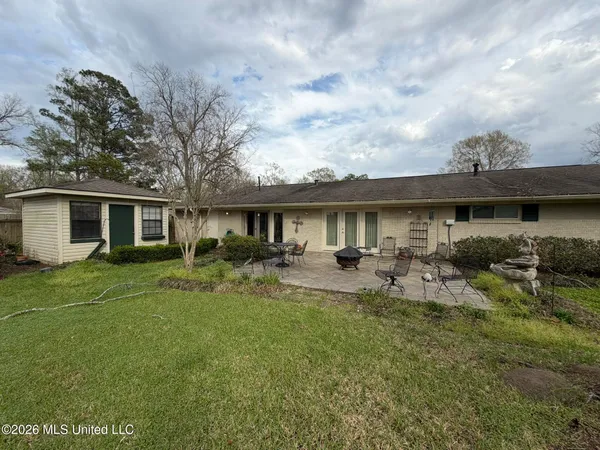 $210,000 | 213 Forrest Drive, Natchez, MS 39120