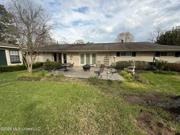 $210,000 | 213 Forrest Drive, Natchez, MS 39120