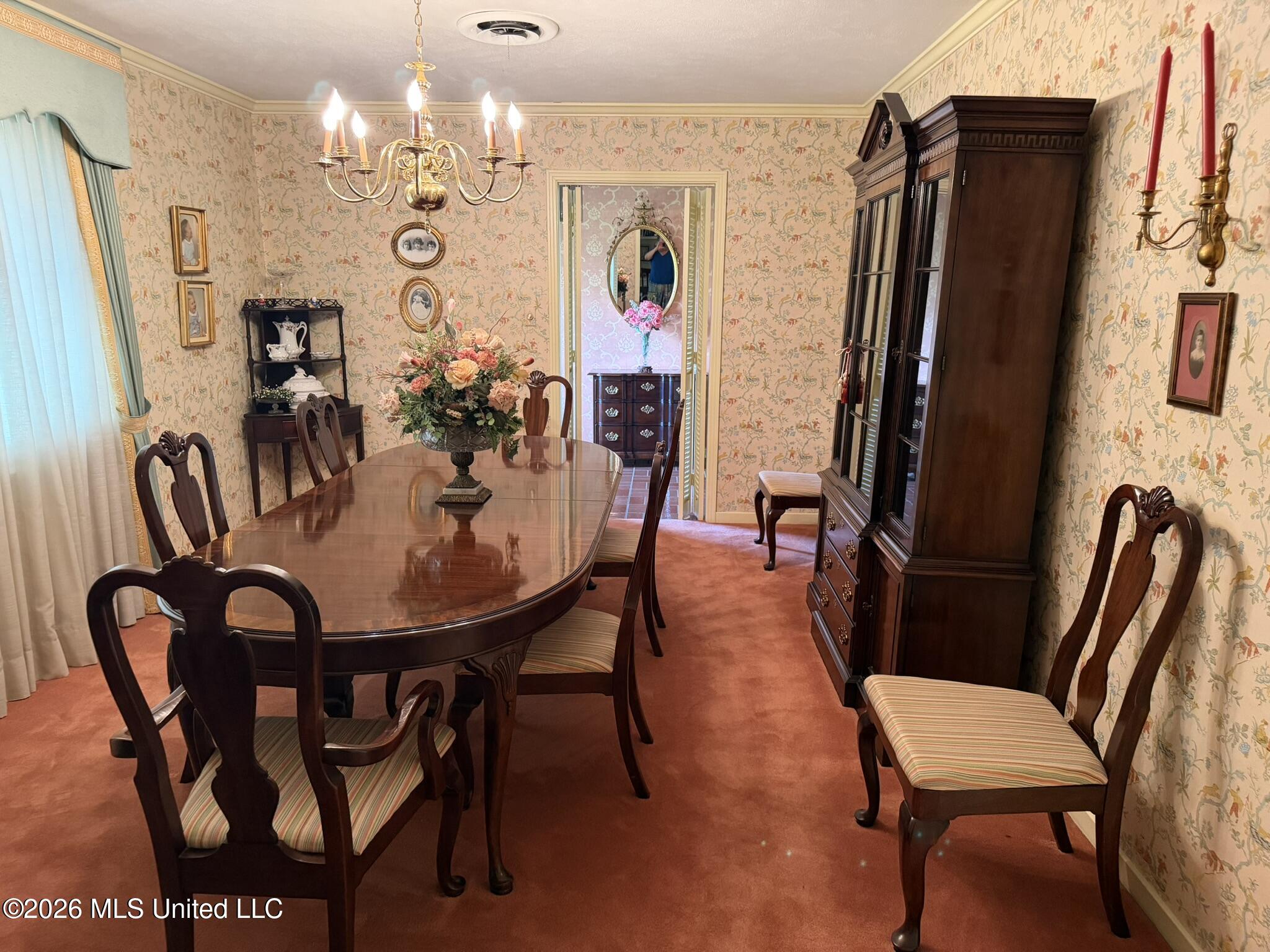 213 Forrest Drive Natchez, MS 39120 - Photo 4 of 25 Dining Room
