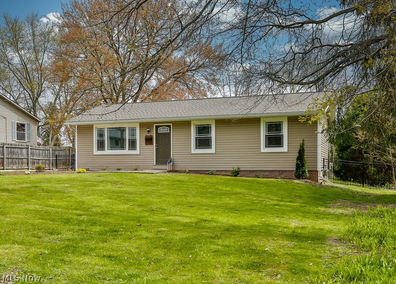 3901 Vira Road Stow, OH 44224 - Photo 2 of 35 Gallery Image 2