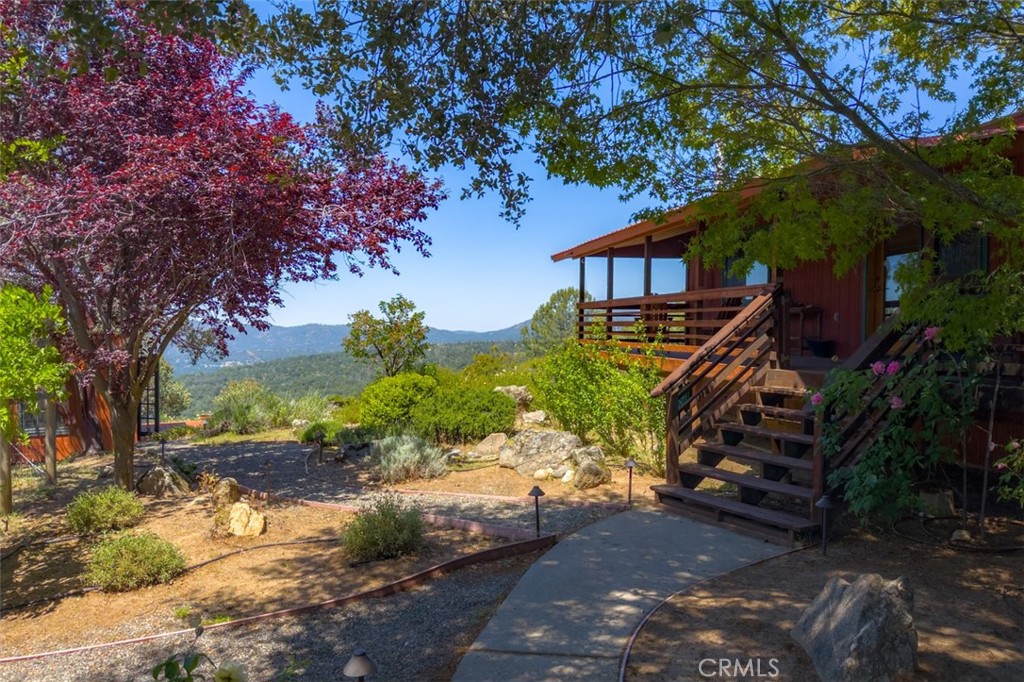 43016 Sunshine Mountain Road Oakhurst, CA 93644 - Photo 46 of 75