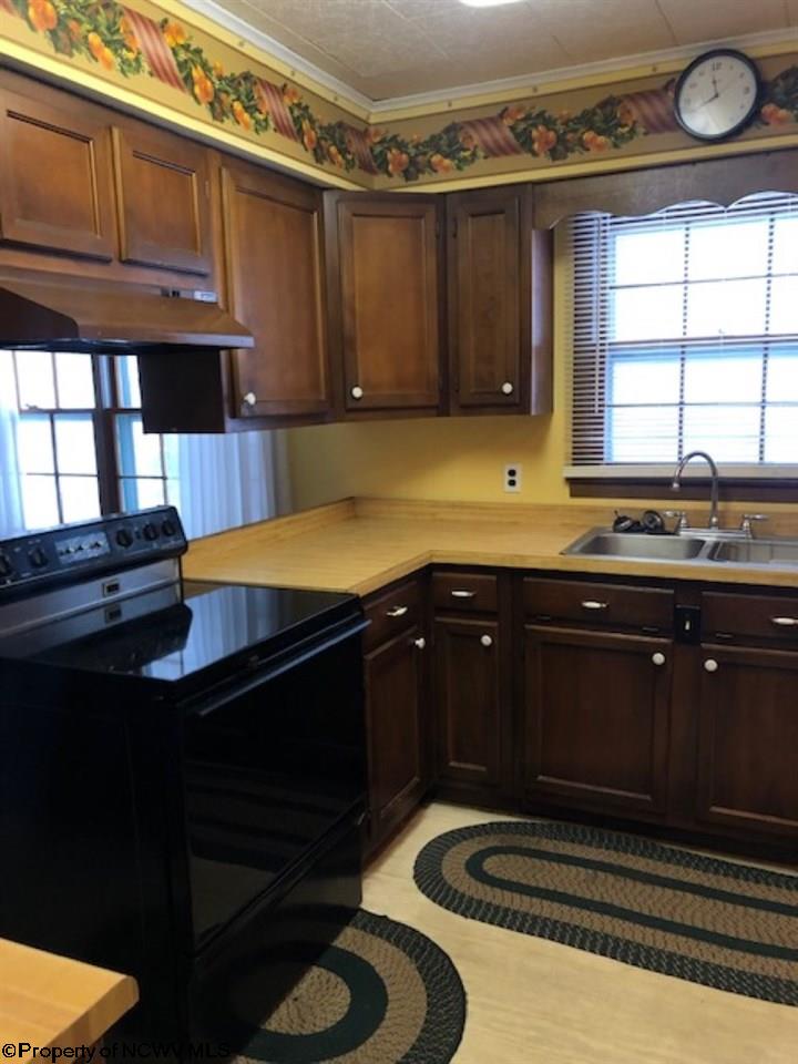 300 Harpertown Road Elkins, WV 26241 - Photo 10 of 30 Gallery Image 10