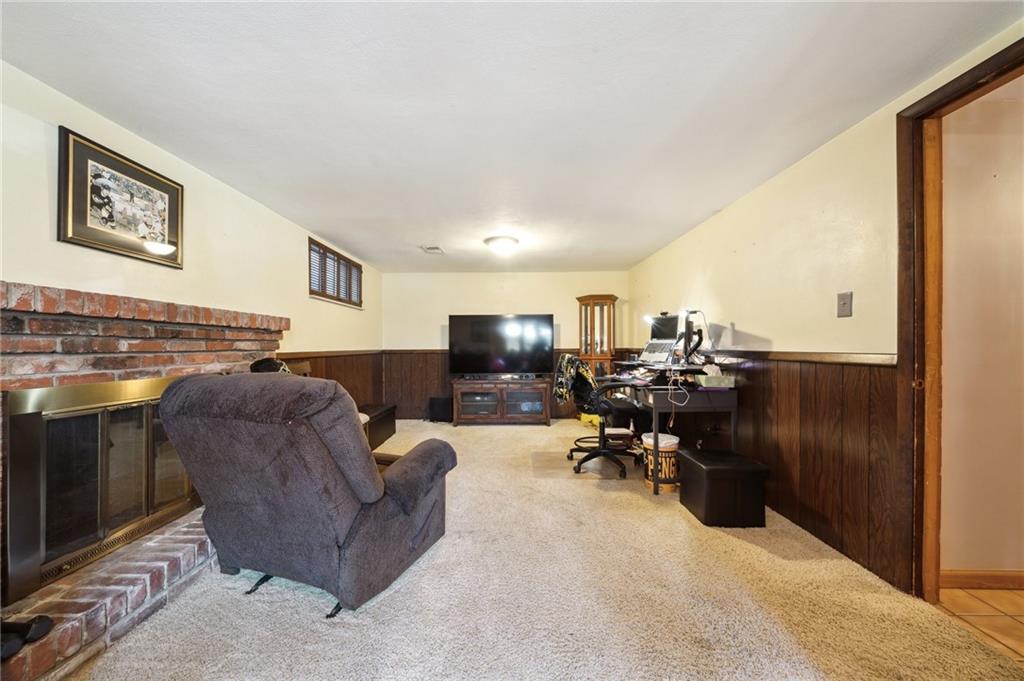 73 Ridgecrest Drive Pittsburgh, PA 15235 - Photo 18 of 25 Gallery Image 18