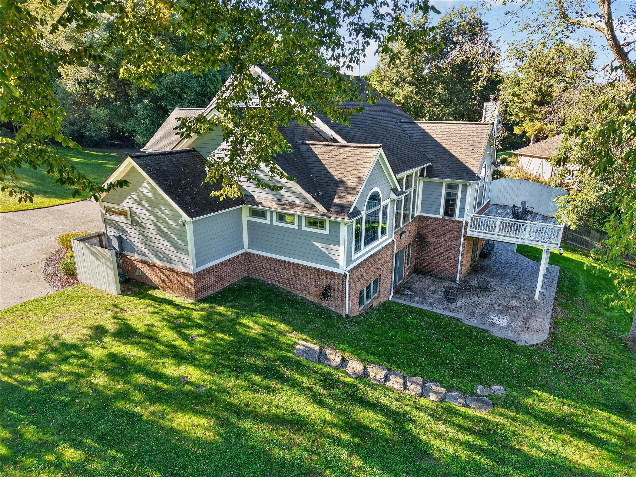 8115 Stonehedge Road Gregory, MI 48137 - Photo 2 of 56 80-8115-Stonehedge-Rd-Gregory-WindowStil