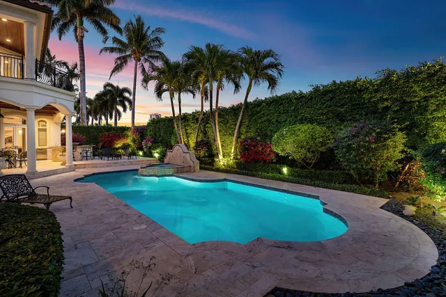 $6,975,000 | 1560 Sabal Palm Drive, Boca Raton, FL 33432