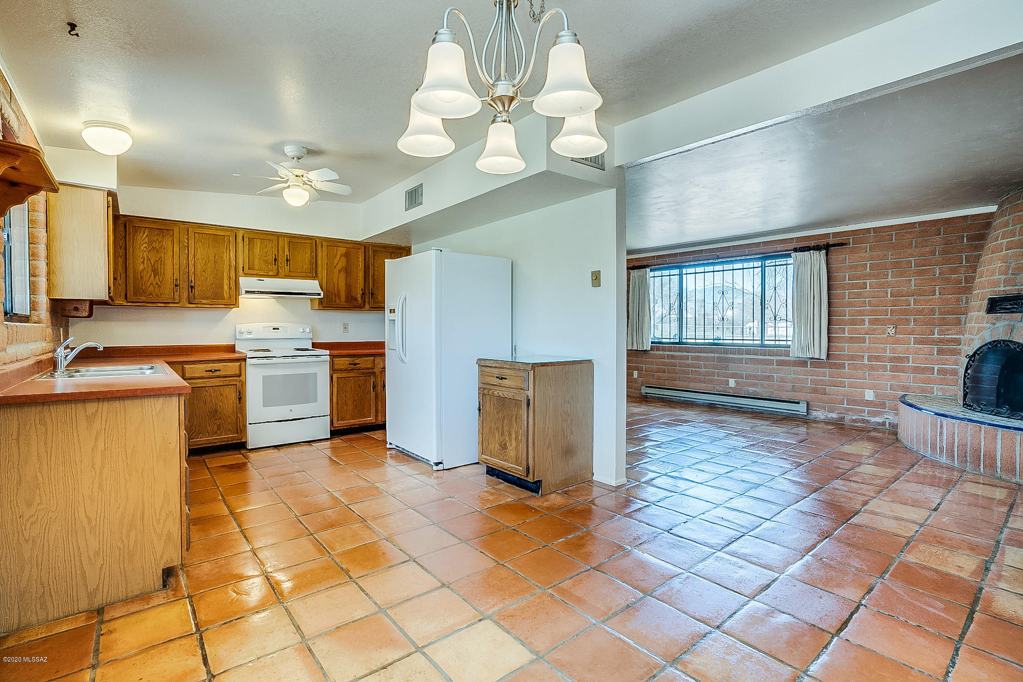 2540 North Willow Ranch Road Tucson, AZ 85749 - Photo 8 of 39 Gallery Image 8