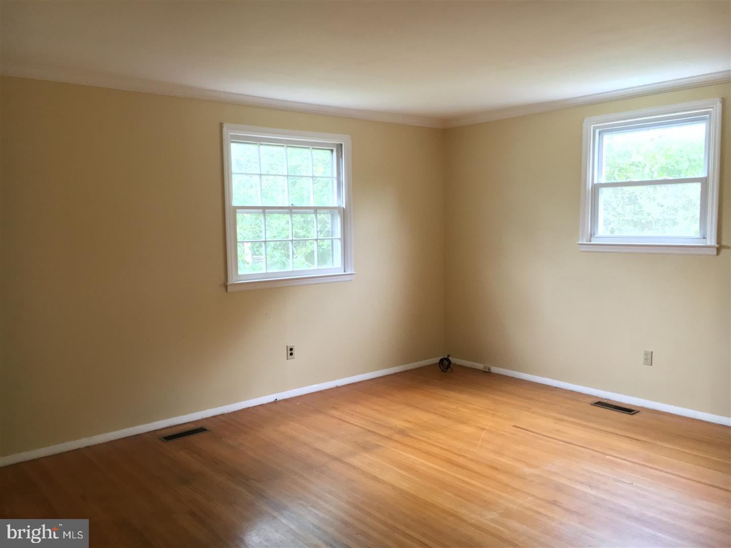 907 East Evesham Road Voorhees, NJ 08043 - Photo 12 of 20 Gallery Image 12