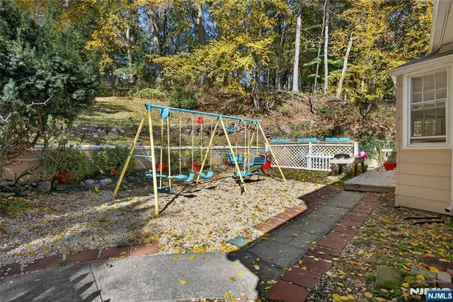 $625,000 | 370 Goffle Road, Hawthorne, NJ 07506