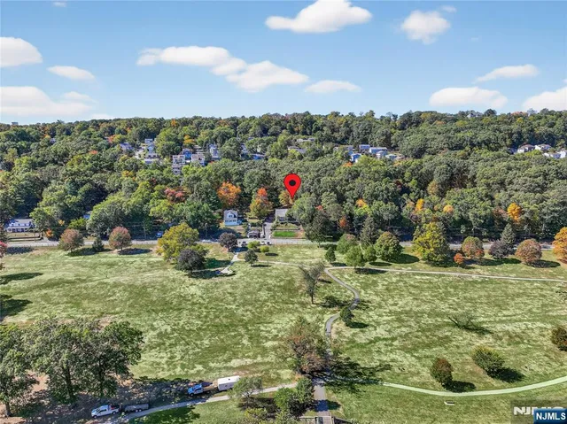 $625,000 | 370 Goffle Road, Hawthorne, NJ 07506