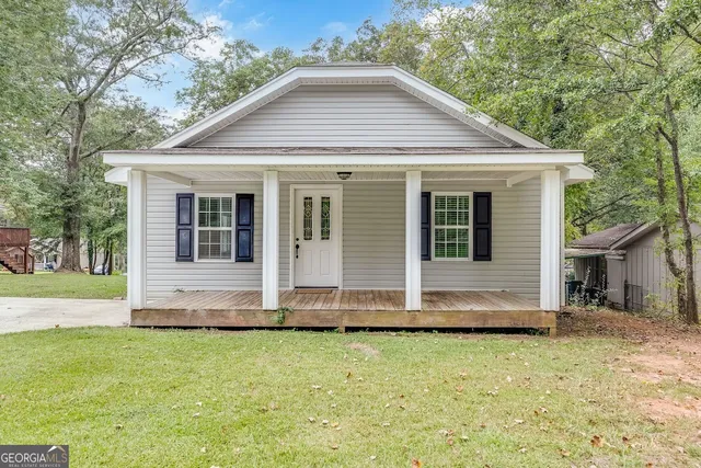$2,000 | 322 Stewart Street, Carrollton, GA 30117