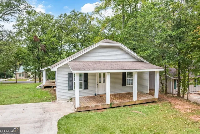 $2,000 | 322 Stewart Street, Carrollton, GA 30117