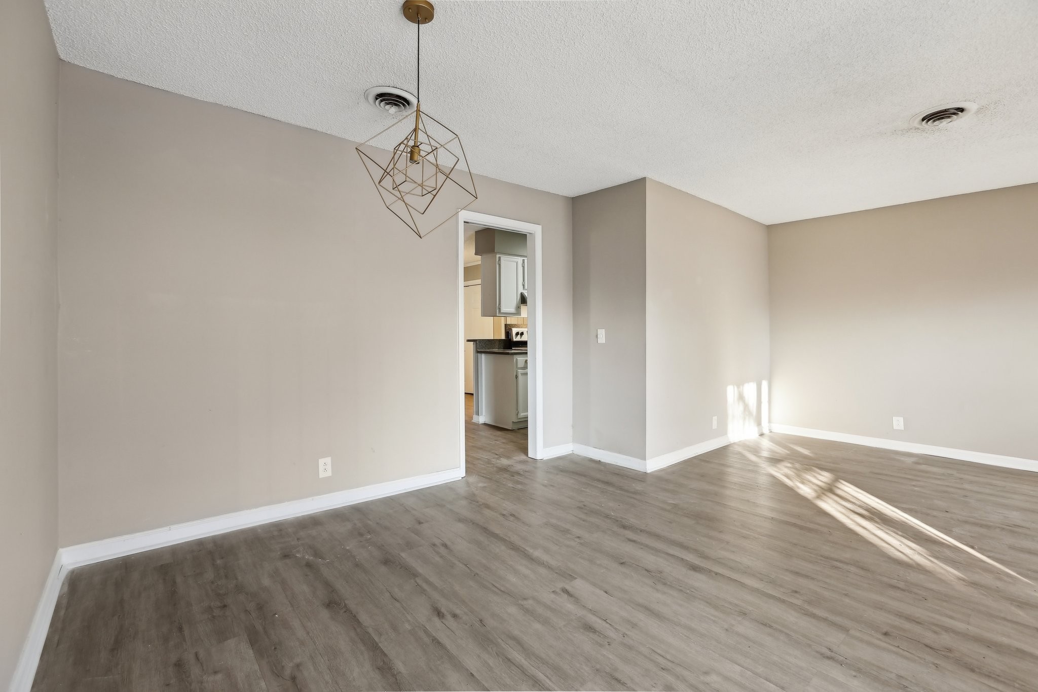 4001 Anderson Road, Unit F63 Nashville, TN 37217 - Photo 11 of 57 Gallery Image 11