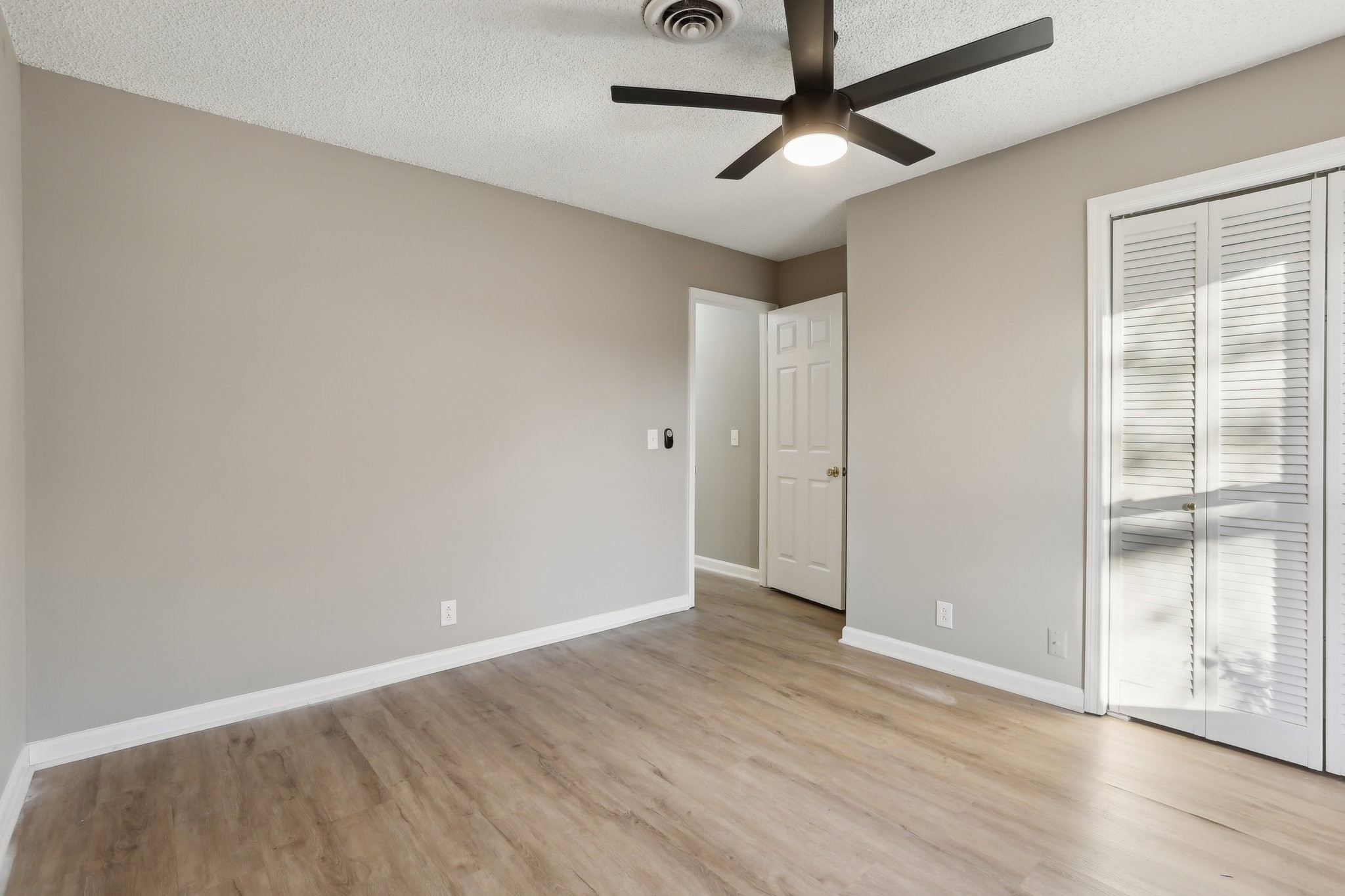 4001 Anderson Road, Unit F63 Nashville, TN 37217 - Photo 31 of 57 Gallery Image 31