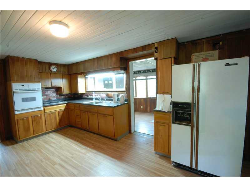 192 Breeding Hill Road Vanderbilt, PA 15486 - Photo 13 of 21 Kitchen.