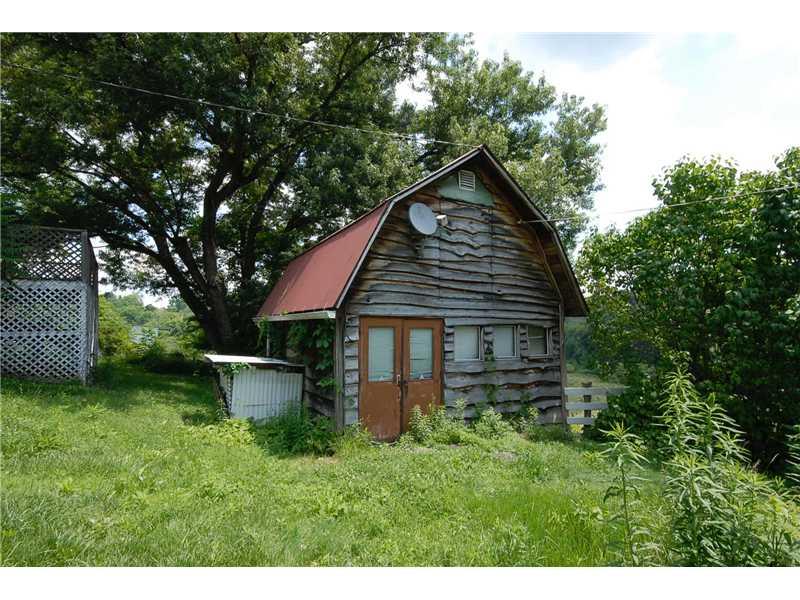 192 Breeding Hill Road Vanderbilt, PA 15486 - Photo 4 of 21 Other. Workshop