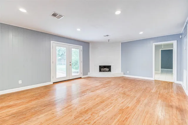 a house view with a garden space