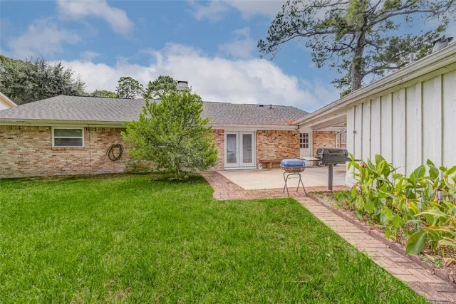 $2,290 | 10062 Haddington Drive, Houston, TX 77080