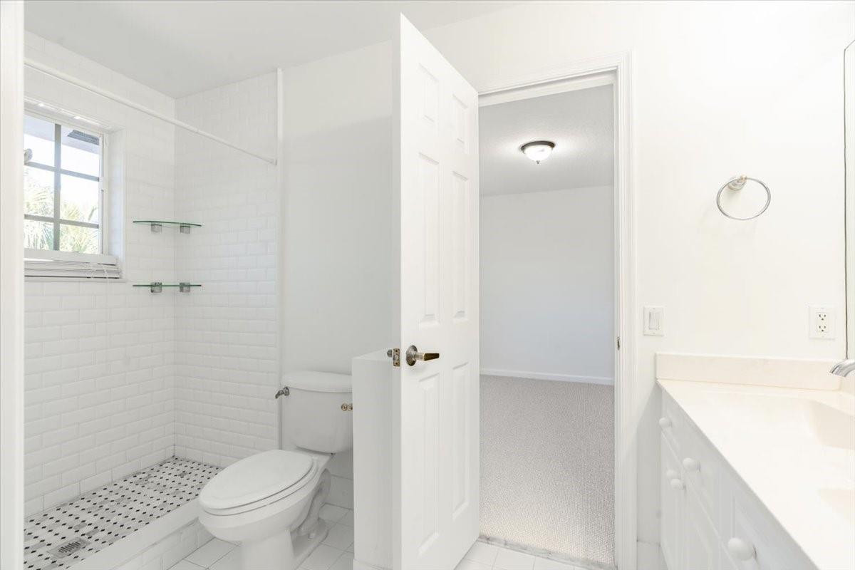 2543 Hunters Run Way Weston, FL 33327 - Photo 25 of 46 Photo 25
