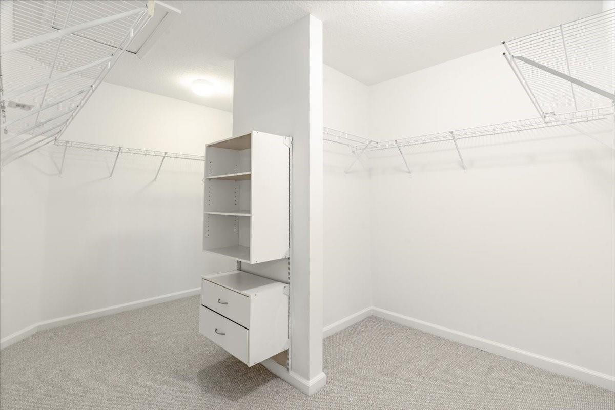2543 Hunters Run Way Weston, FL 33327 - Photo 37 of 46 Photo 37