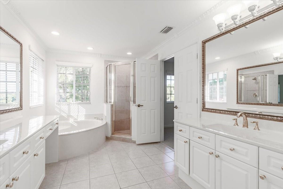 2543 Hunters Run Way Weston, FL 33327 - Photo 40 of 46 Photo 40