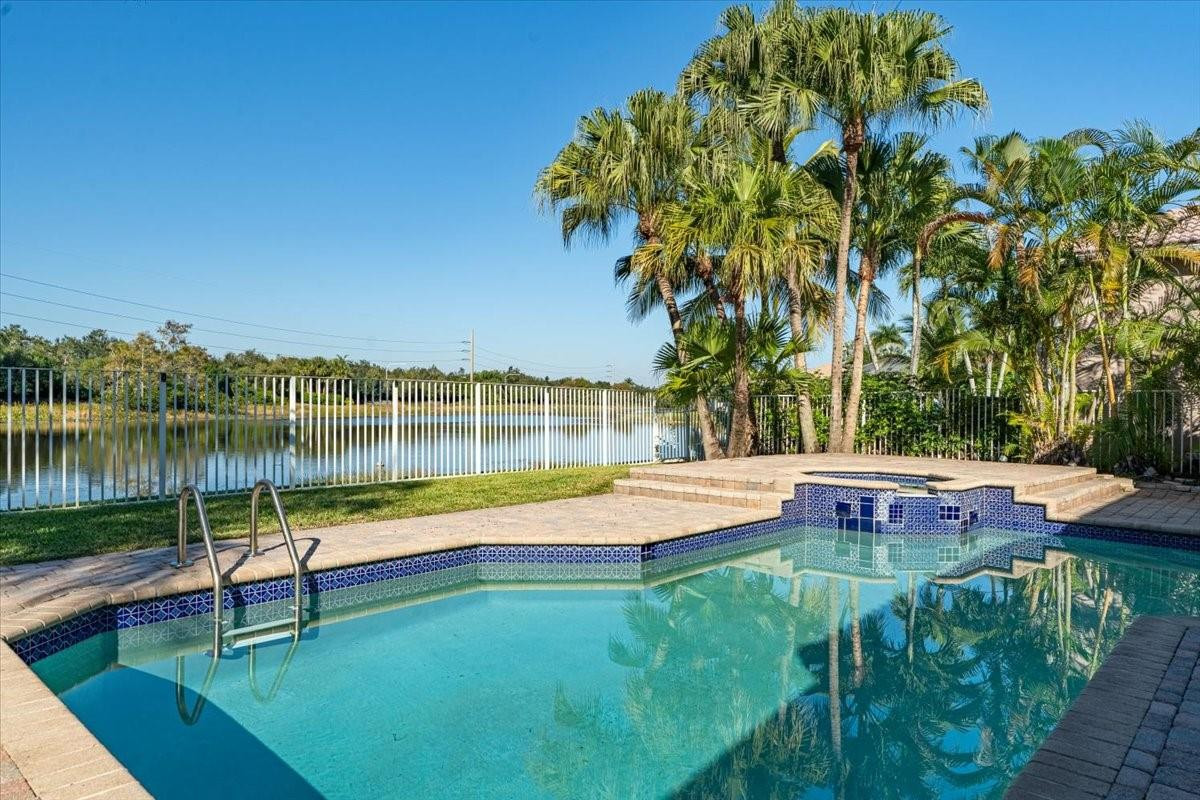 2543 Hunters Run Way Weston, FL 33327 - Photo 7 of 46 Photo 7