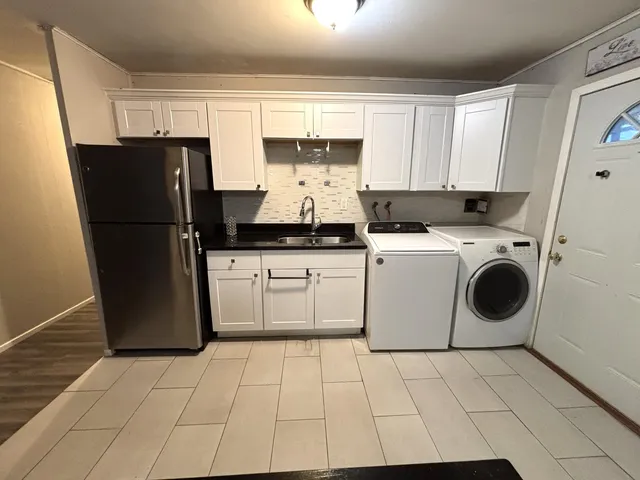 $2,195 | 140 Hickory Drive, Carpentersville, IL 60110