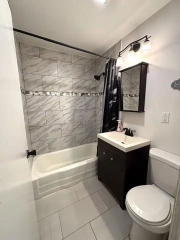 $2,195 | 140 Hickory Drive, Carpentersville, IL 60110