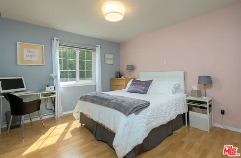 $1,399,000 | 8471 Vine Valley Drive, Sun Valley, CA 91352