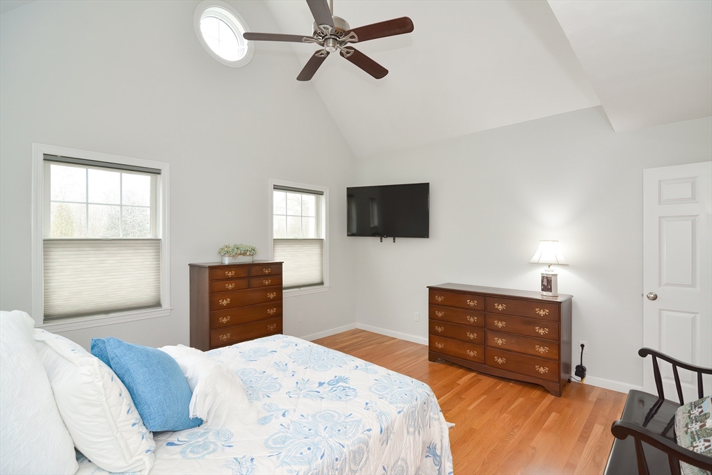 8 Wilann Road Mashpee, MA 02649 - Photo 16 of 42 Gallery Image 16