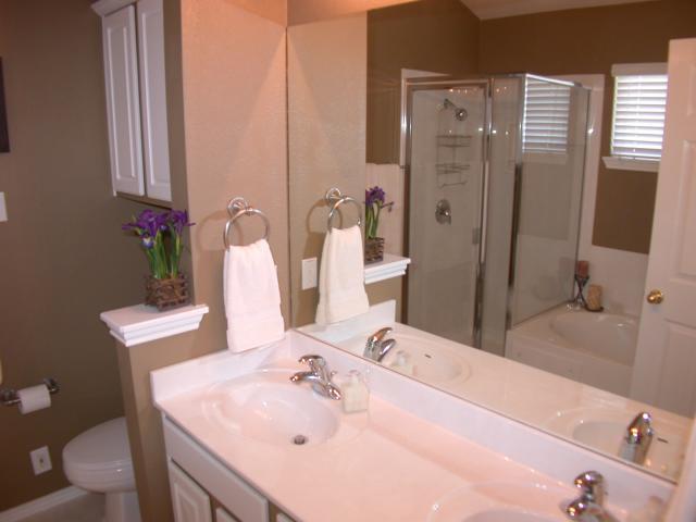 1900 Scofield Ridge Parkway, Unit 1102 Austin, TX 78727 - Photo 8 of 12