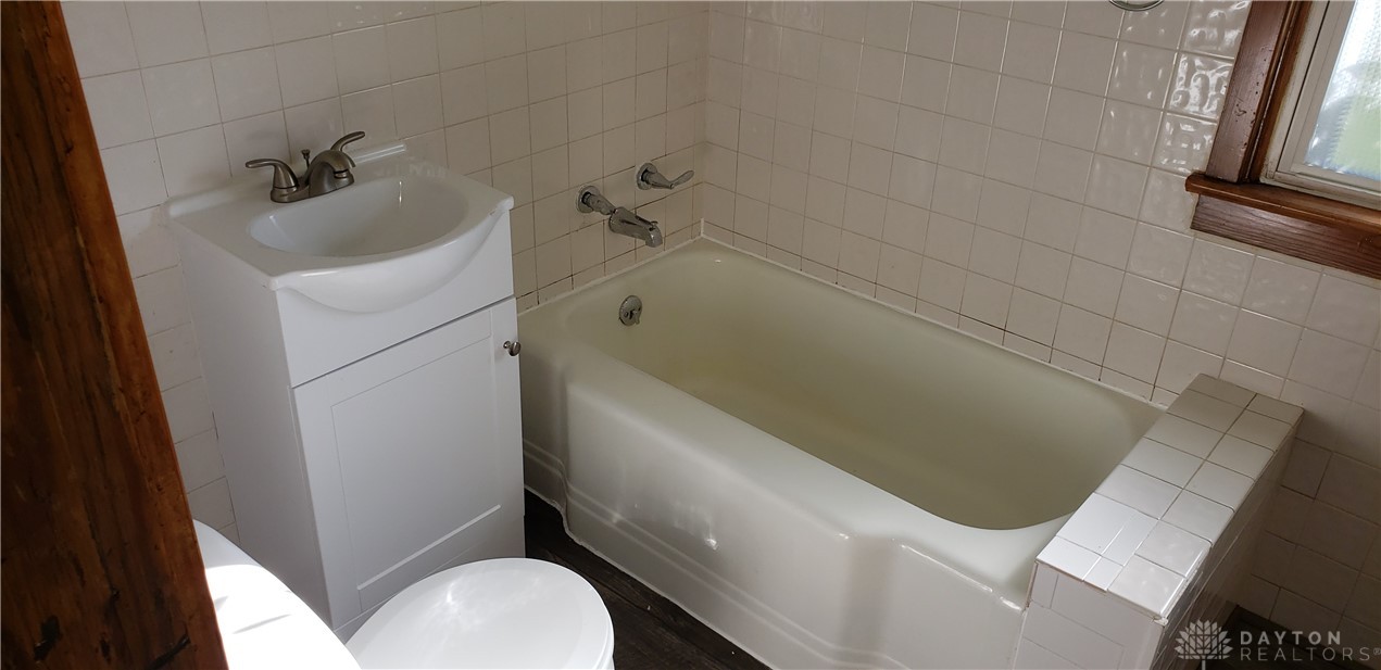 401 Riffle Avenue Greenville, OH 45331 - Photo 7 of 12 Gallery Image 7
