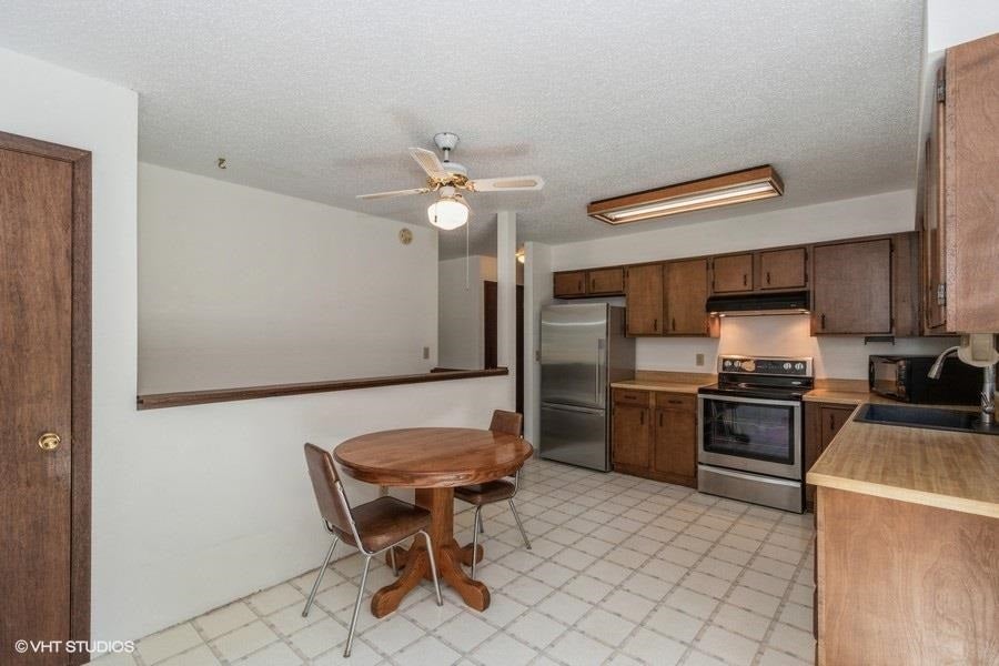 1841 Rohret Court Southwest Iowa City, IA 52246 - Photo 6 of 22 Gallery Image 6