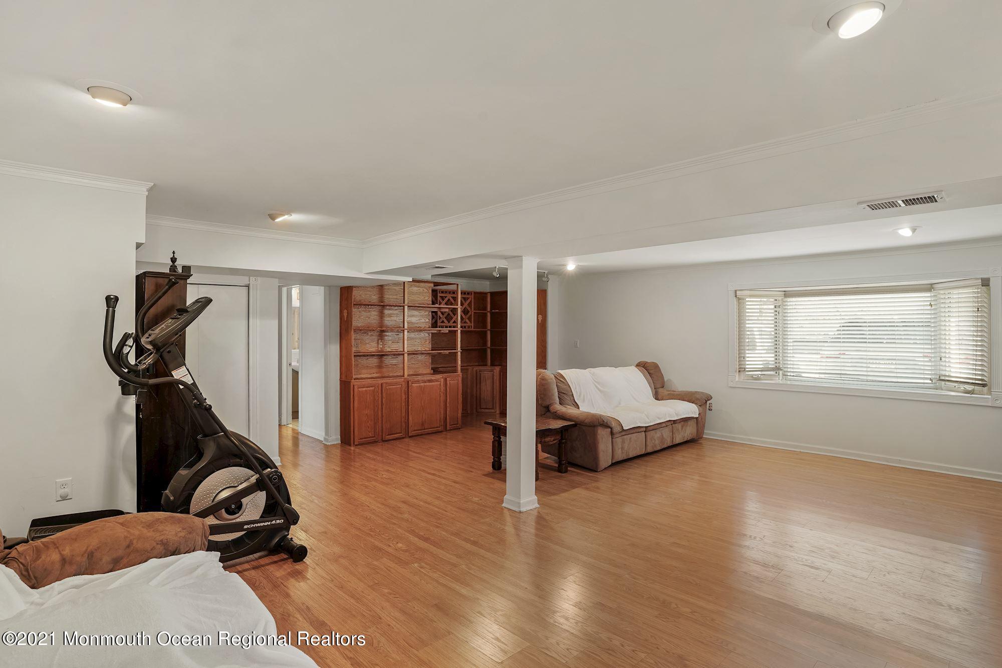 11 Dutch Valley Road Howell, NJ 07731 - Photo 21 of 30 Family Room 3