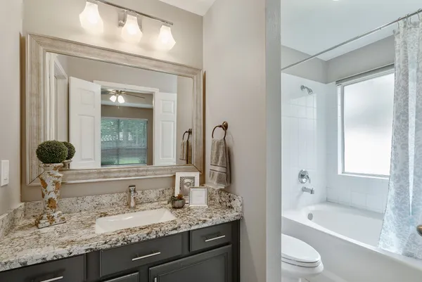 $1,950 | 7131 Woodland Oaks, Magnolia, TX 77354